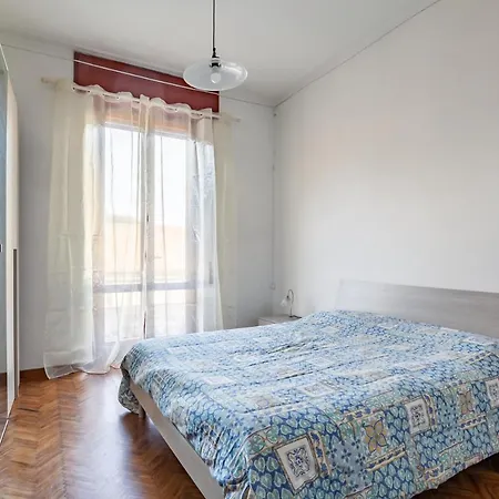 公寓 Guesthost - Roomy House With Private Courtyard! 维亚雷焦